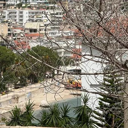 公寓 Daisy Sarandë