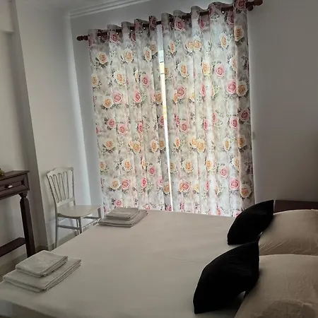 Daisy Apartmán Sarandë